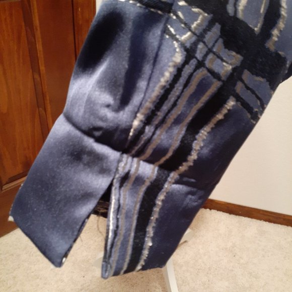 CHICO'S Classy Shiny Texture Blue and Silver Jacket Blazer - Size 1 (8 Medium) - Picture 5 of 11